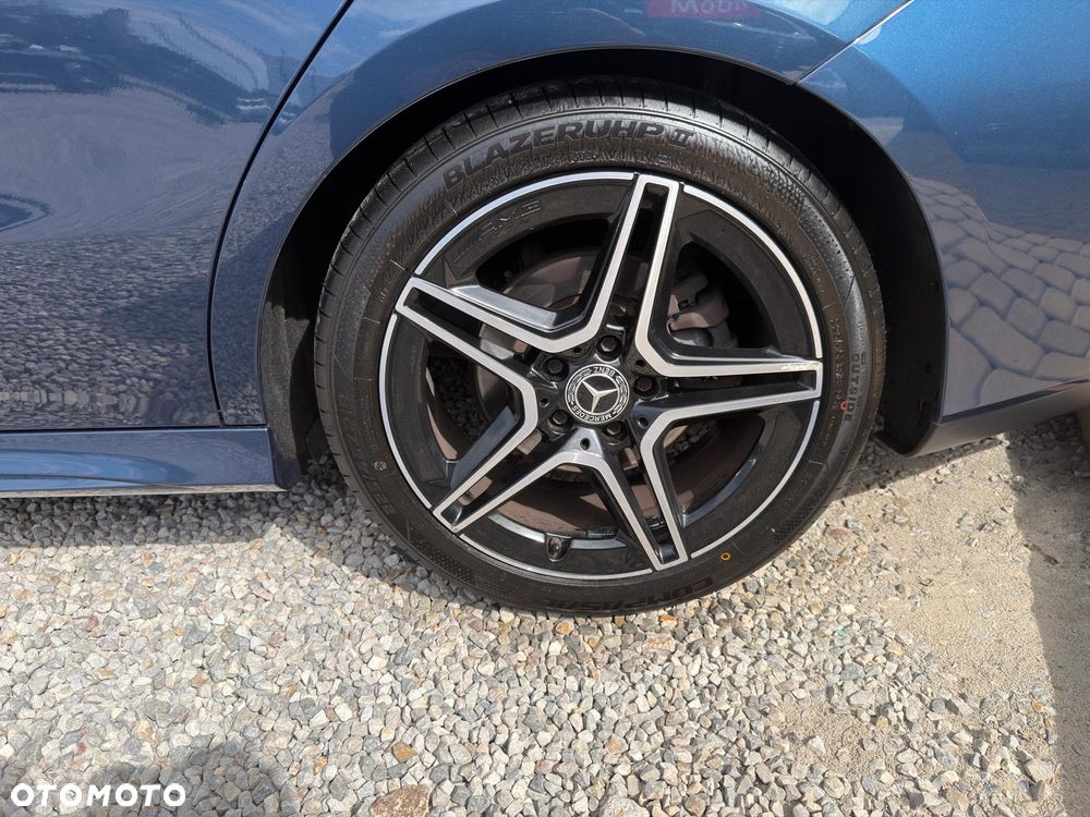 Mercedes-Benz CLA 200 d 8G-DCT AMG Line Advanced Plus - 24