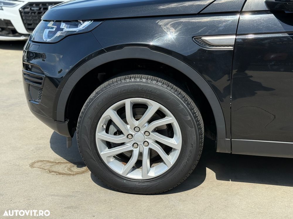 Land Rover Discovery Sport 2.0 l TD4 HSE - 24