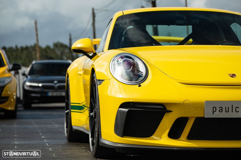 Porsche 911 Série F - 19