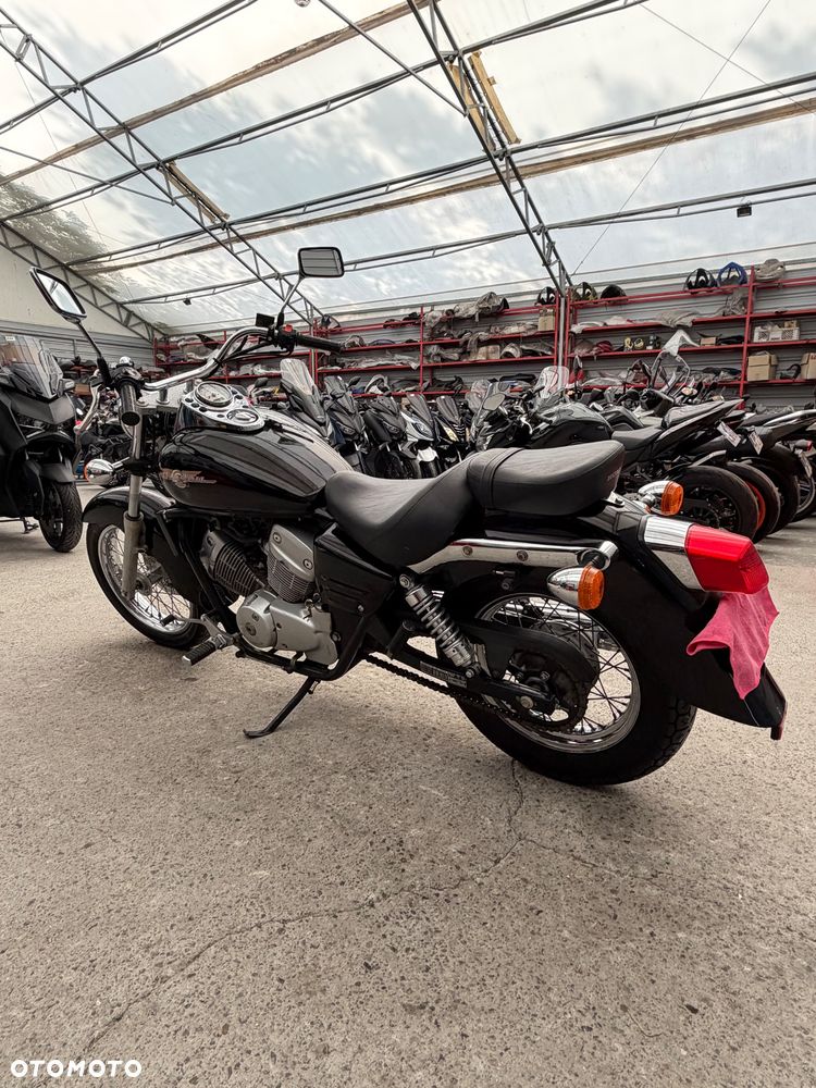 Honda Shadow - 4