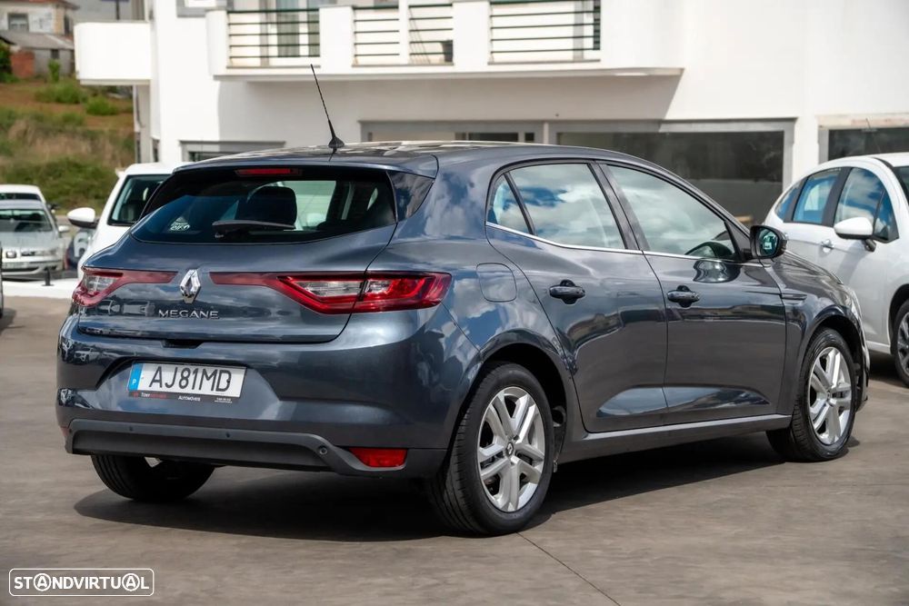 Renault Mégane 1.5 dCi Zen - 10