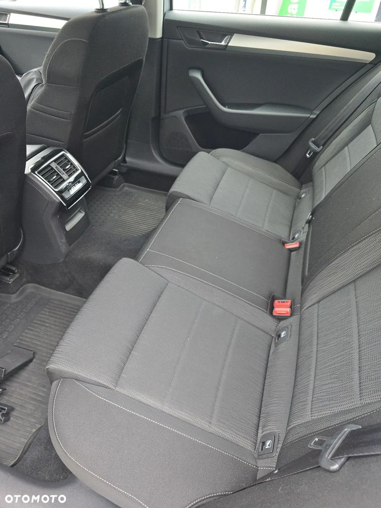 Skoda Superb - 16