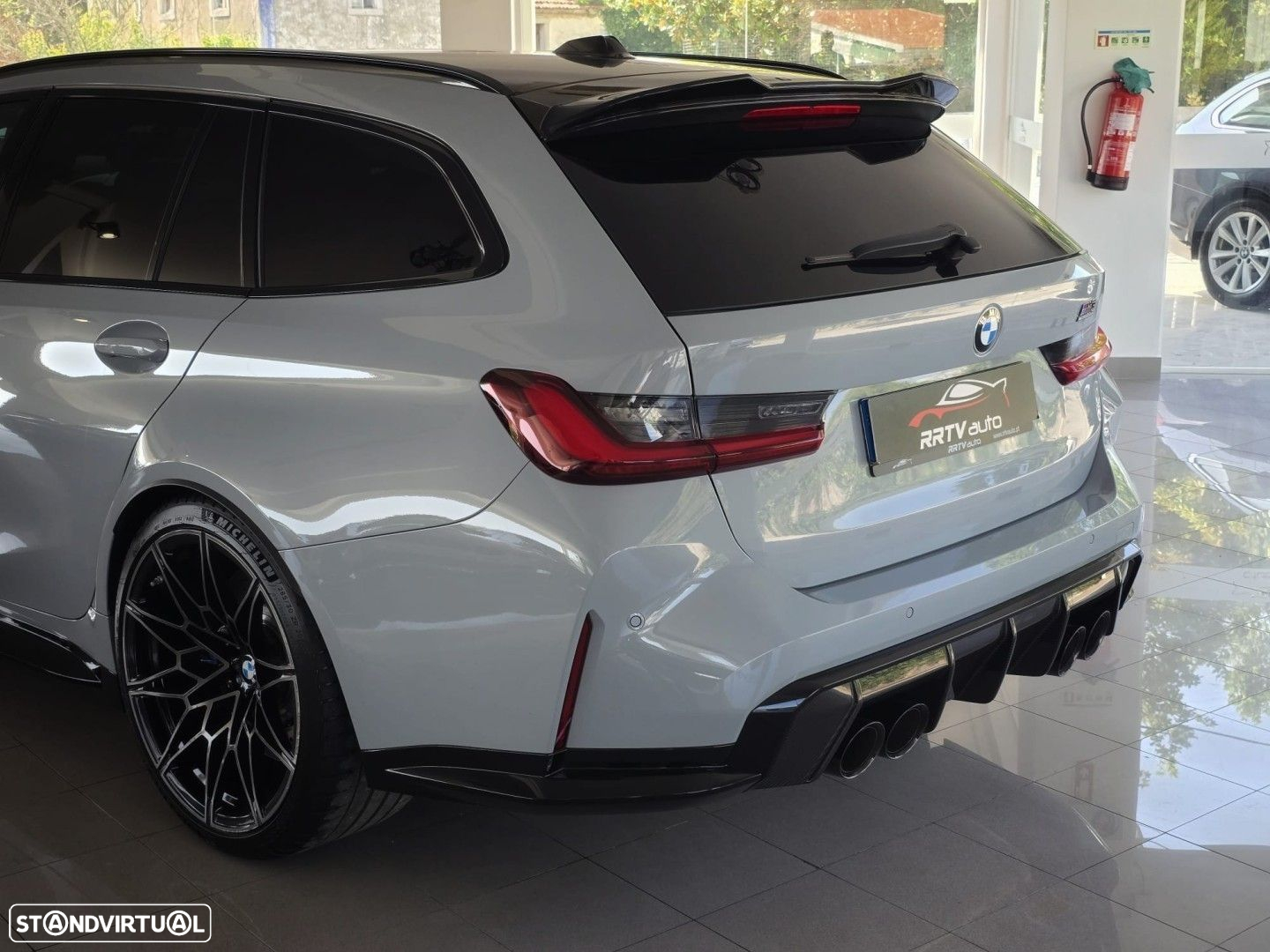 BMW M3 Competition xDrive - 19