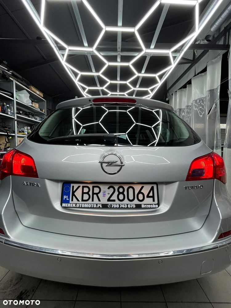 Opel Astra 1.4 Turbo Exklusiv - 14
