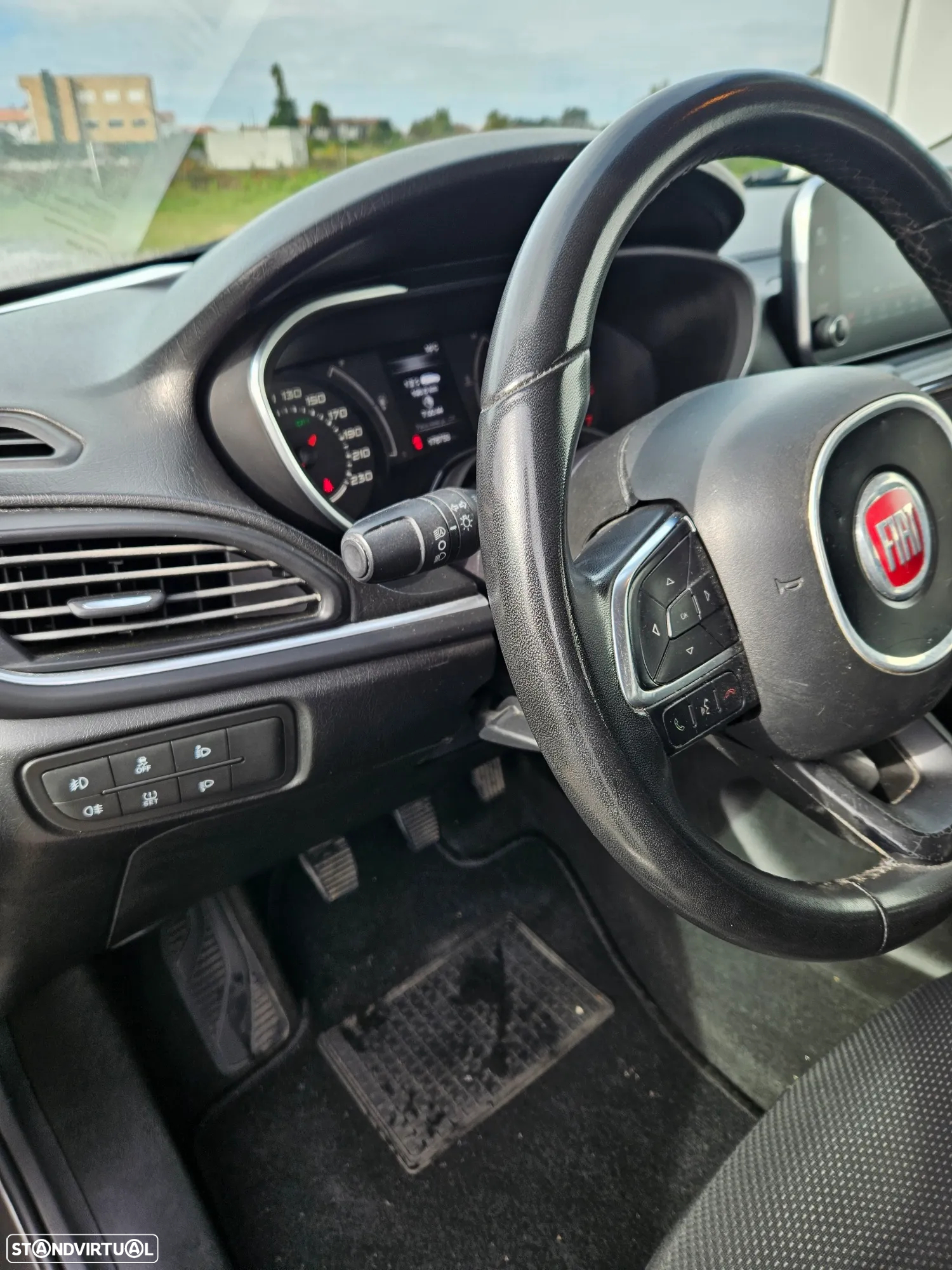 Fiat Tipo Station Wagon 1.3 M-Jet Lounge Tech J17 - 9