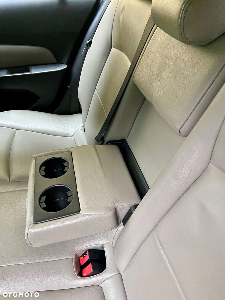 Chevrolet Cruze 1.7 D LT+ Premium - 14