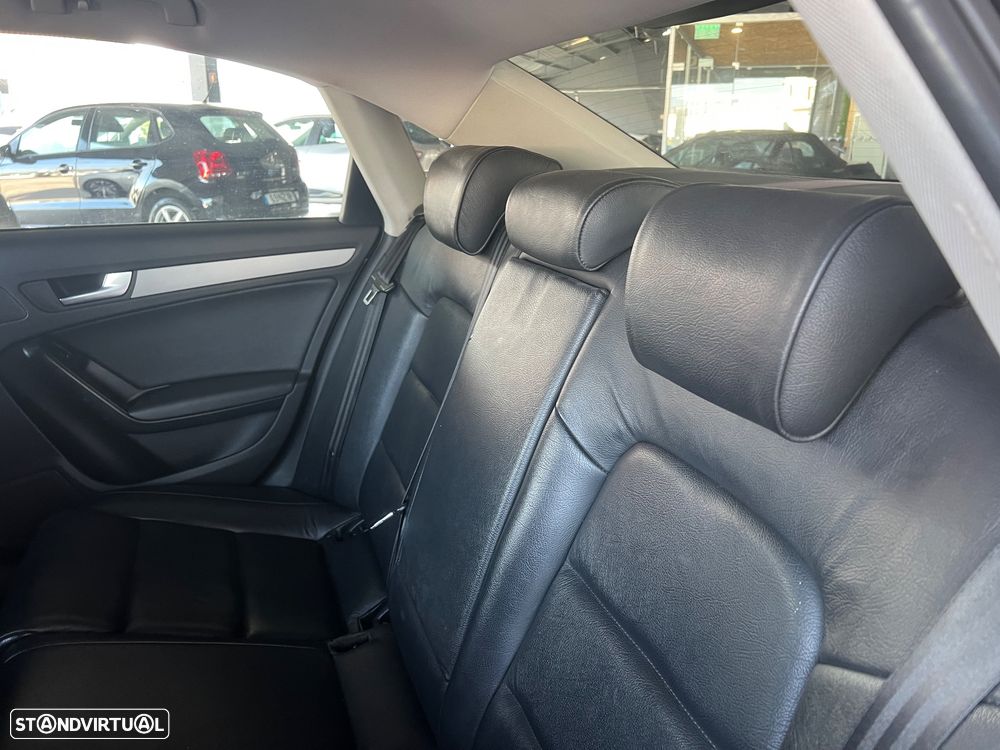 Audi A4 2.0 TDI Sport - 11