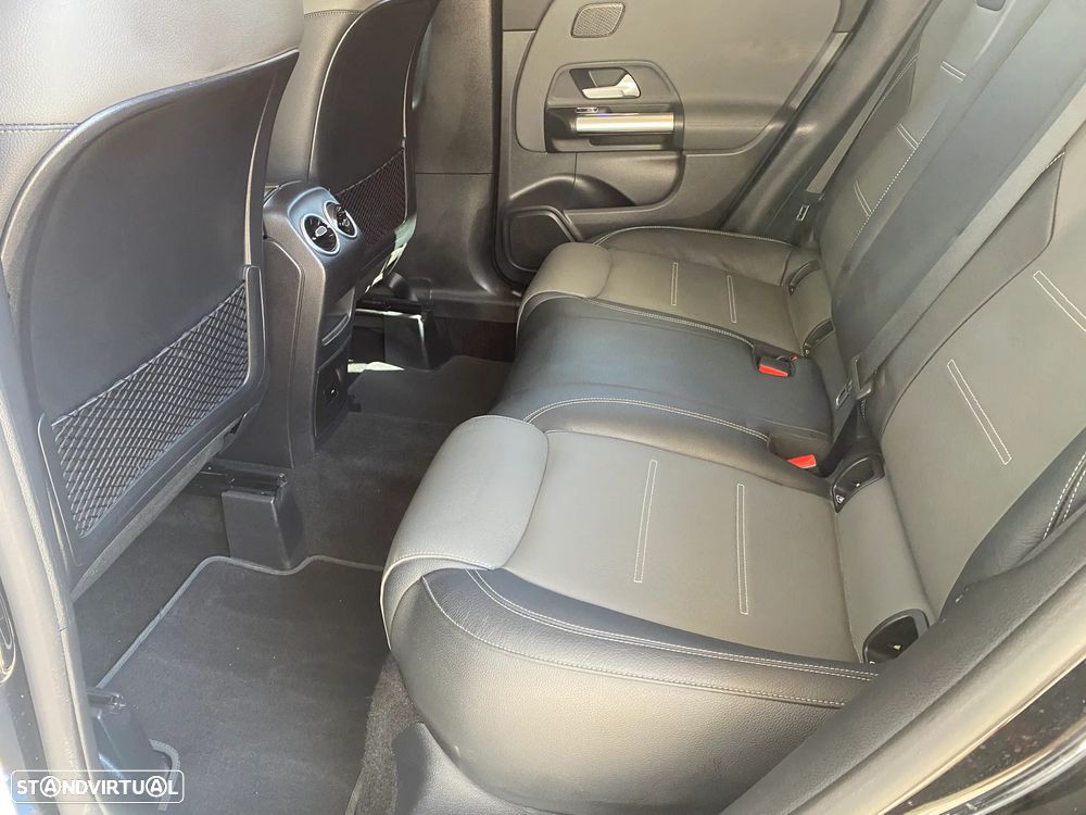 Mercedes-Benz GLA 250 e 8G-DCT AMG Line - 17