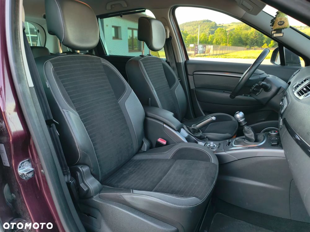 Renault Scenic dCi 110 Xmod Paris - 22