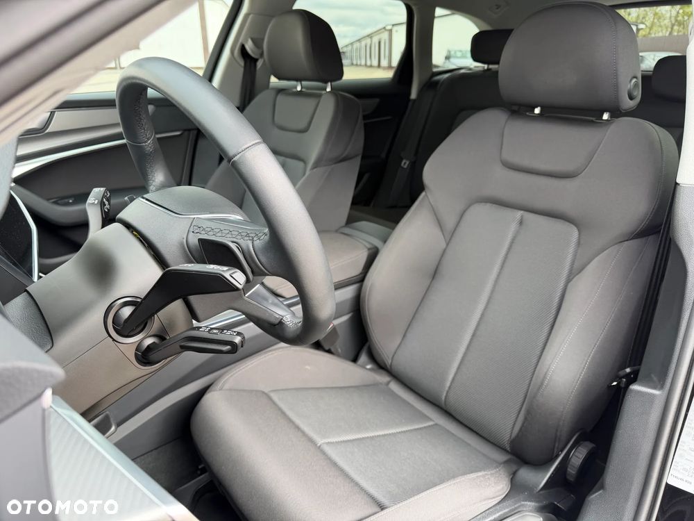 Audi A6 Avant 40 TDI quattro S tronic sport - 6