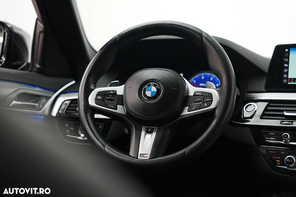 BMW Seria 5 530d xDrive Aut. - 18