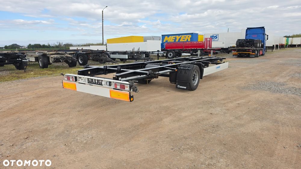 Krone 18.500zł netto TANDEM KRONE 1OŚ GÓRNY ZACZEP JUMBO BDF 7.45-7.80M 2017ROK ROK OPONY R19.5 ST.IDEALNY MOŻLIWOŚĆ TRANSPORTU - 7