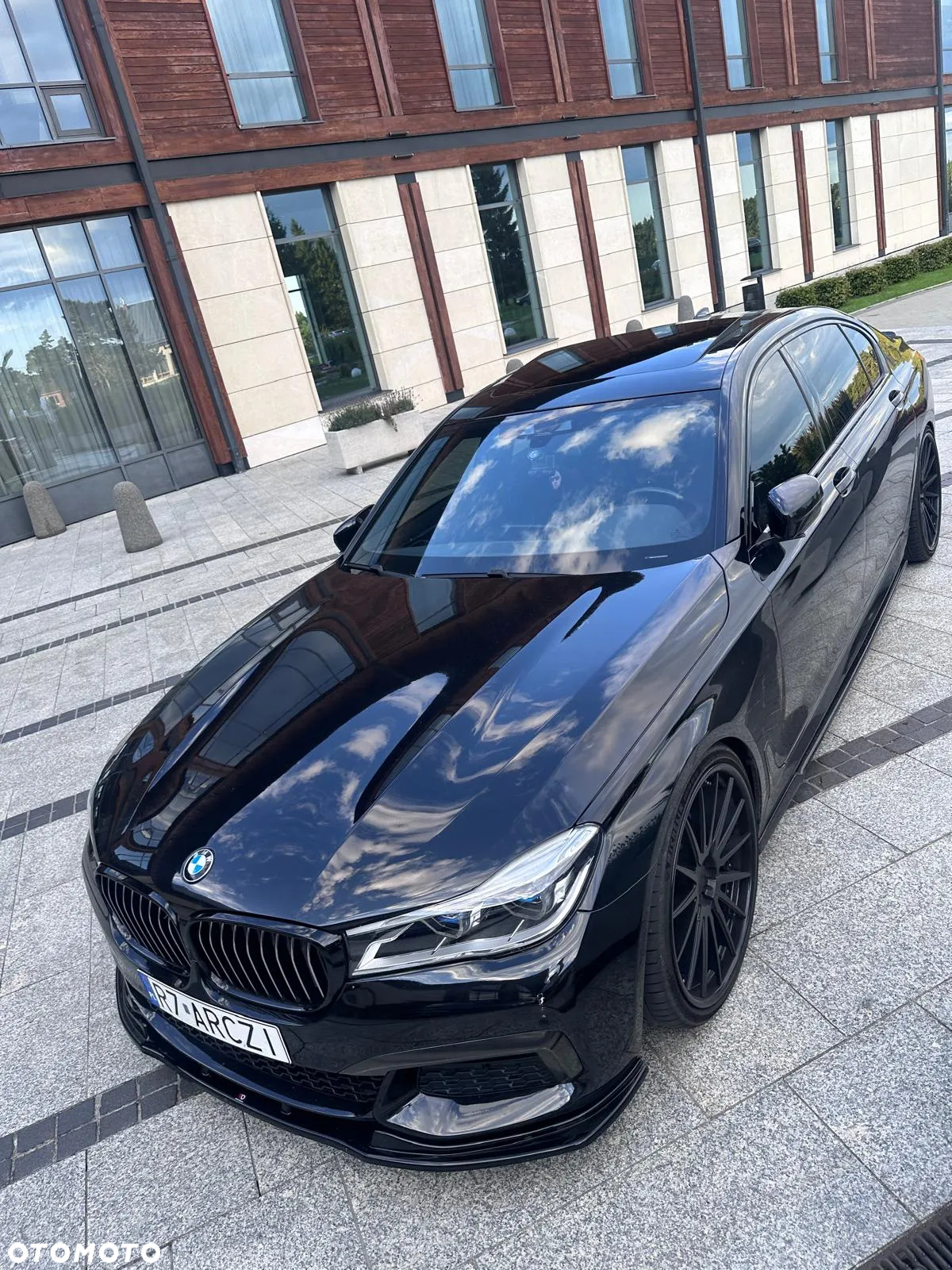 BMW Seria 7 740Li - 6