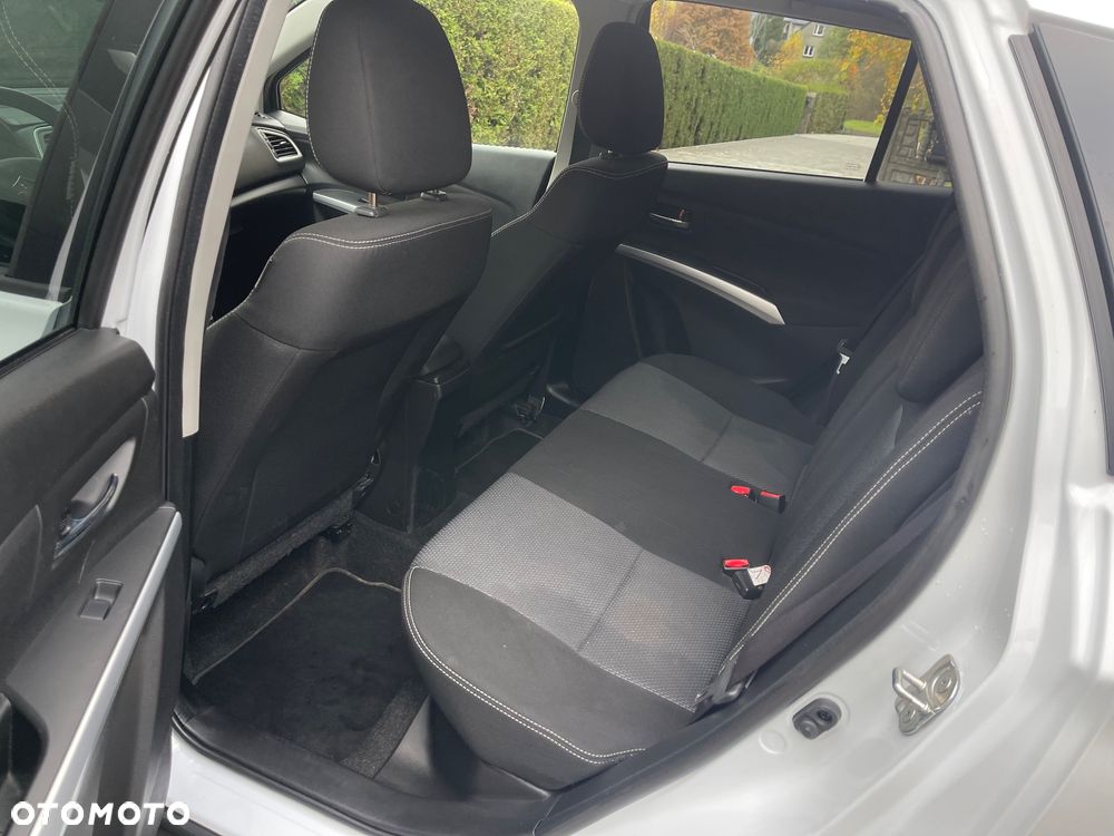 Suzuki SX4 S-Cross 1.6 DDiS 4x4 limited+ - 13