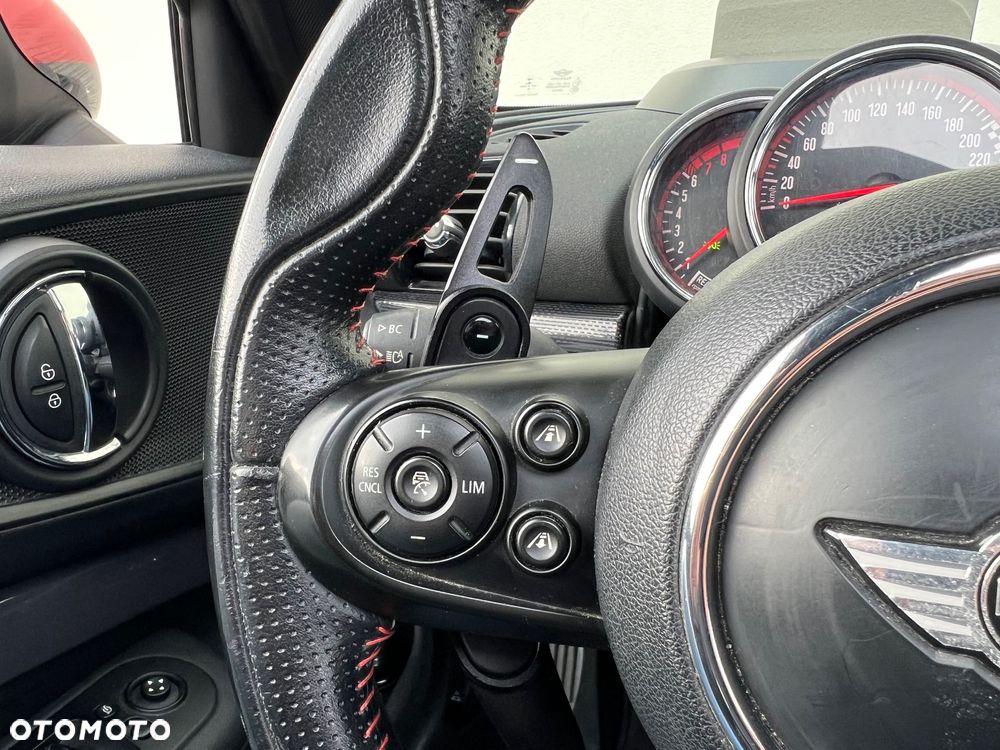 MINI John Cooper Works - 24