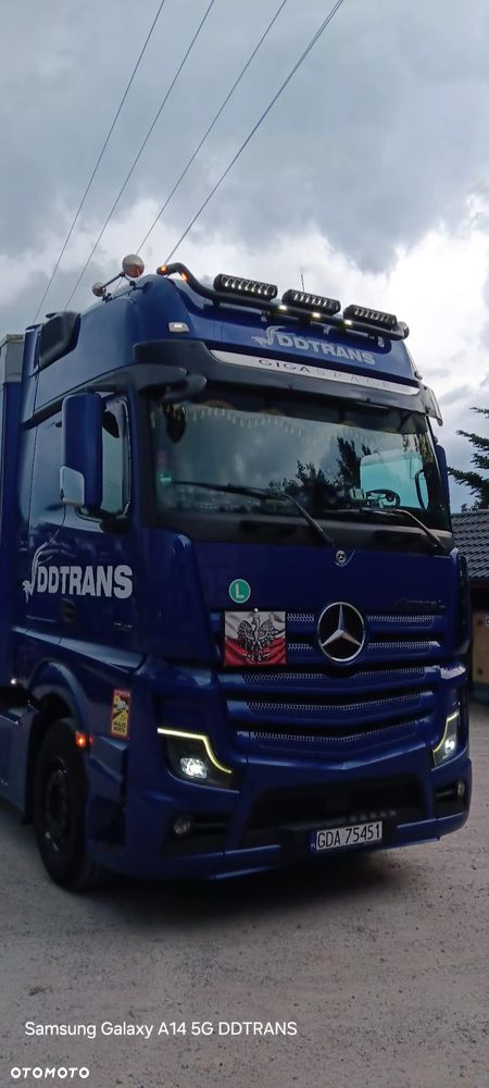 Mercedes-Benz ACTROS - 5