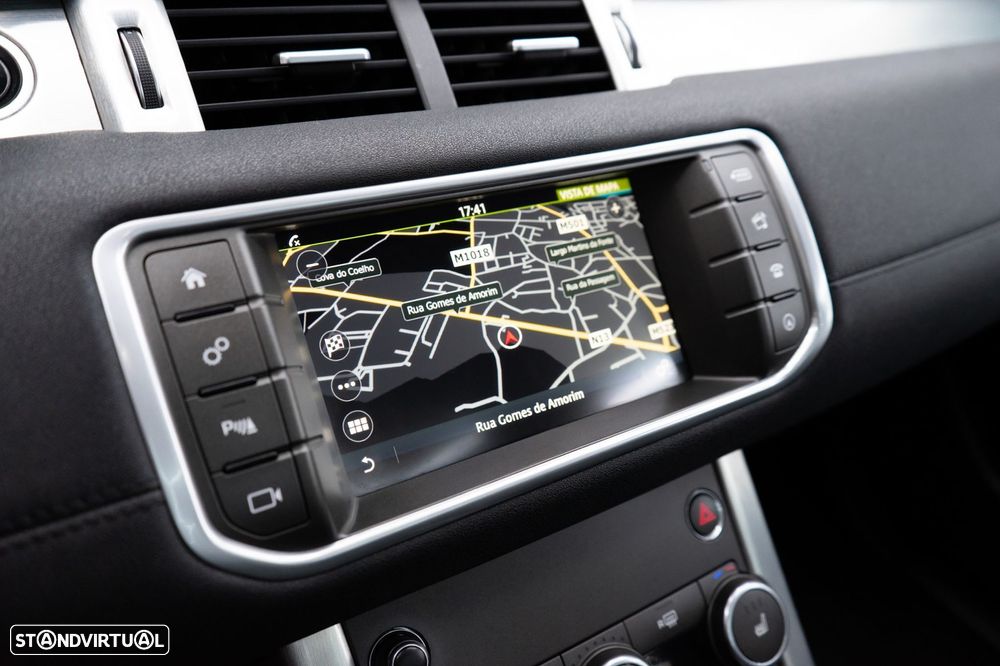 Land Rover Range Rover Evoque 2.0 TD4 SE Dynamic Auto - 34