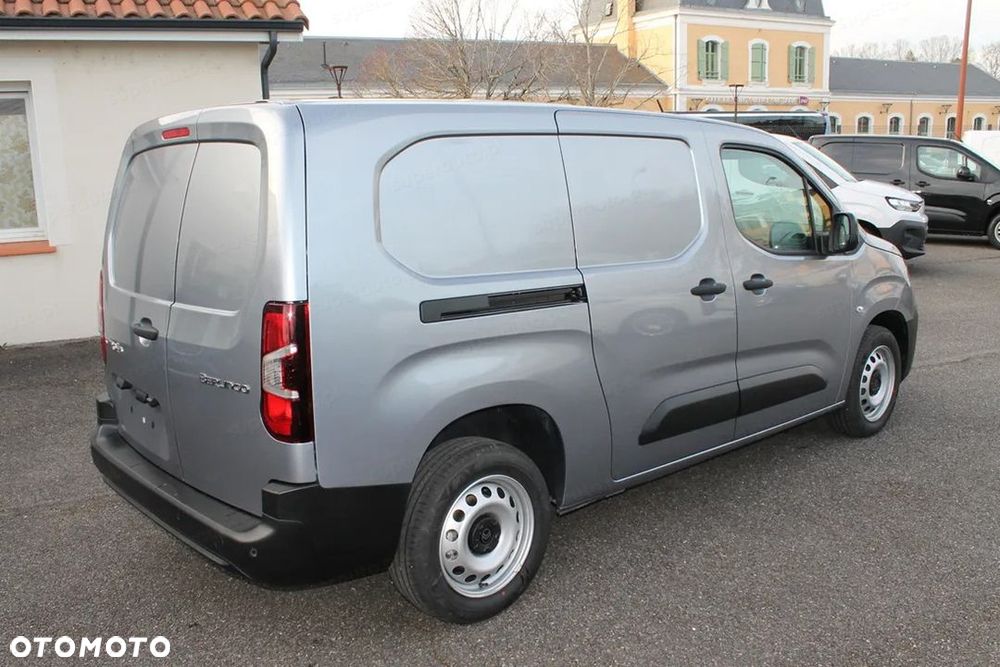 Citroën Berlingo Van XL L2H1 EAT8 1.5 130 KM - 4