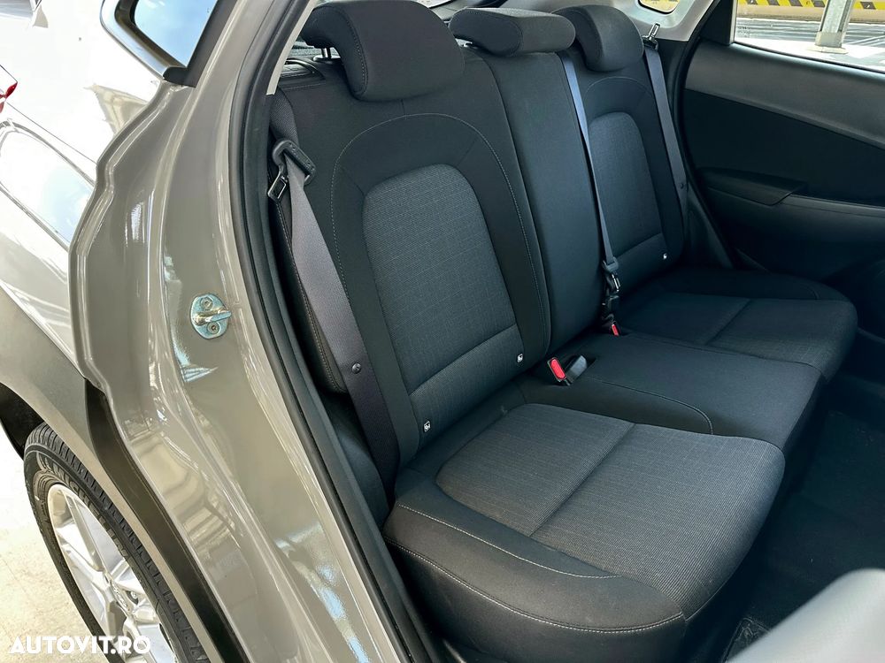 Hyundai KONA 1.0 T-GDI 120 CP 7 DCT 2WD Highway - 13