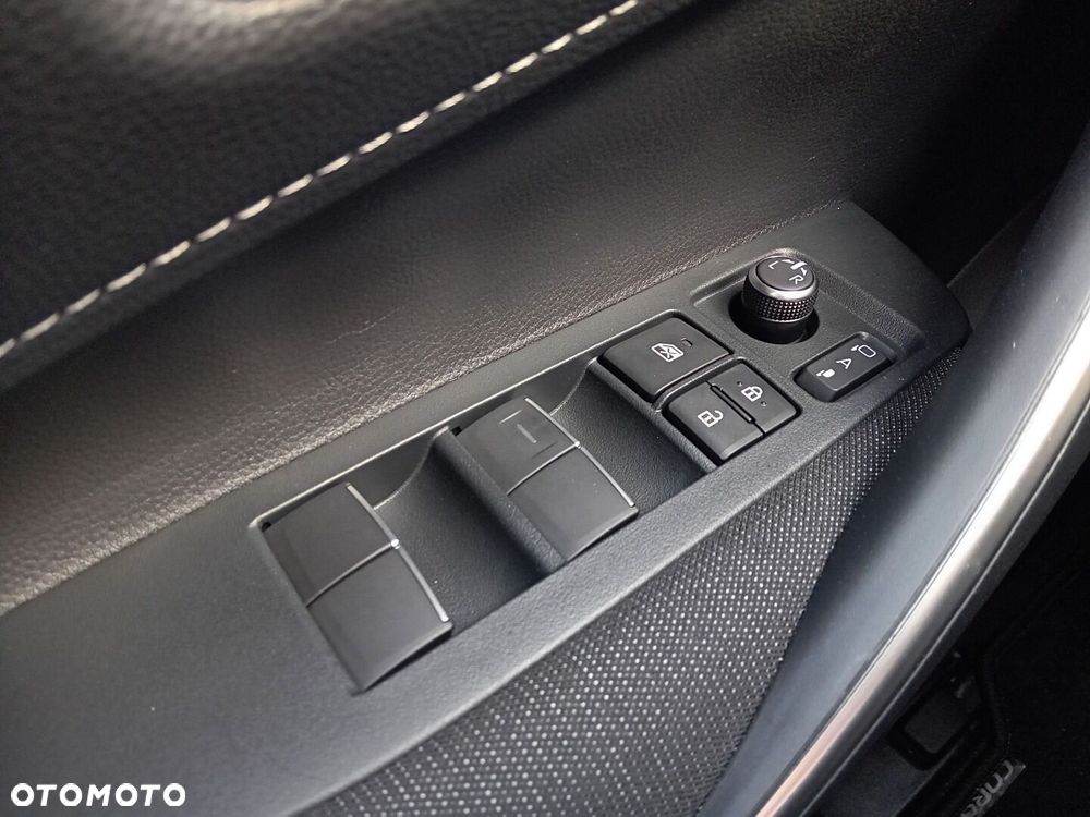 Toyota Corolla 1.8 Hybrid Comfort - 19