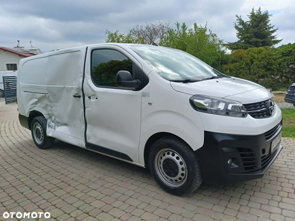Opel VIVARO - 11
