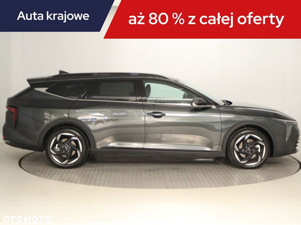 Kia K4 - 8