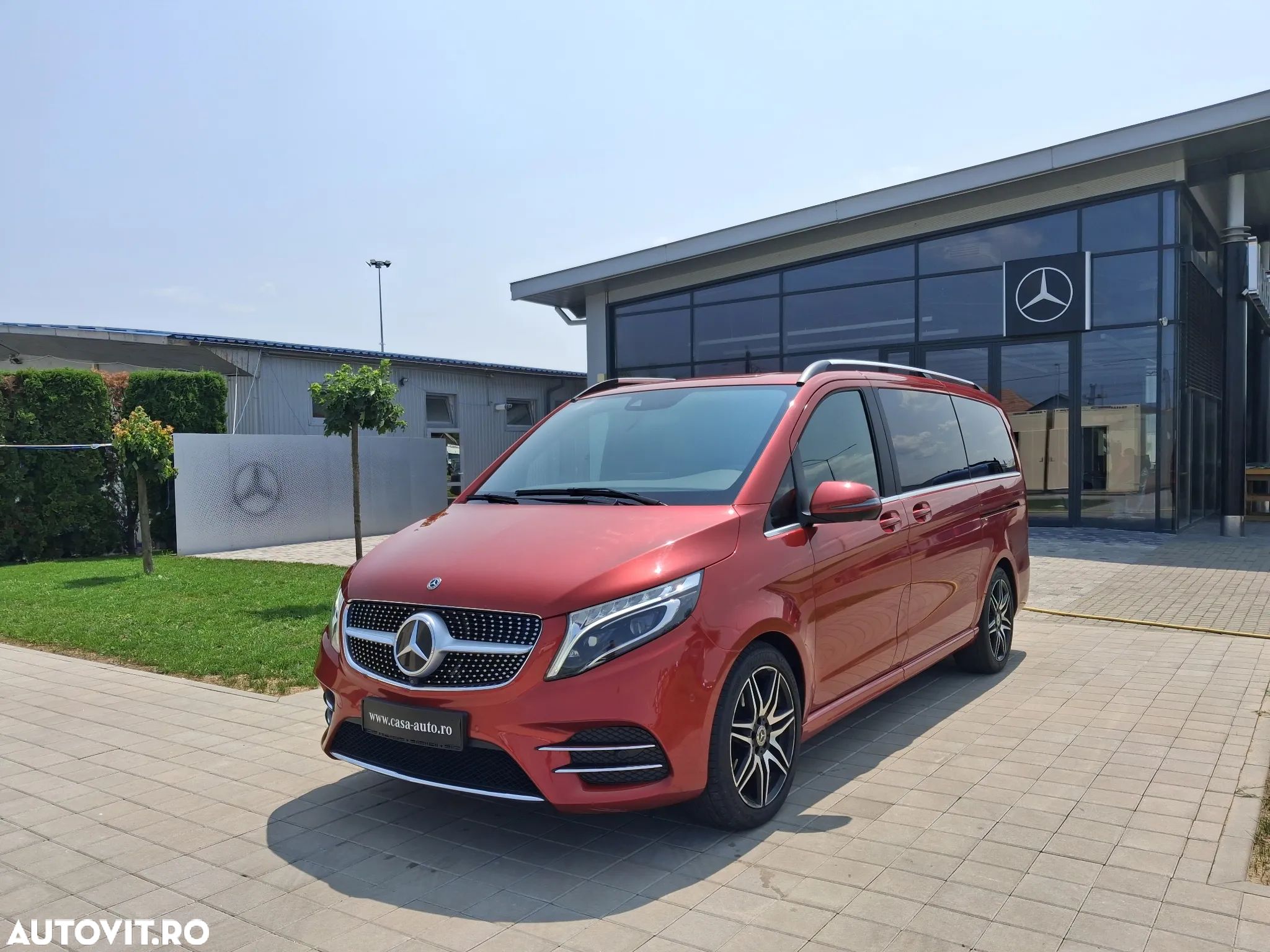 Mercedes-Benz V 300 d Combi Lung 237 CP RWD 9AT - 1