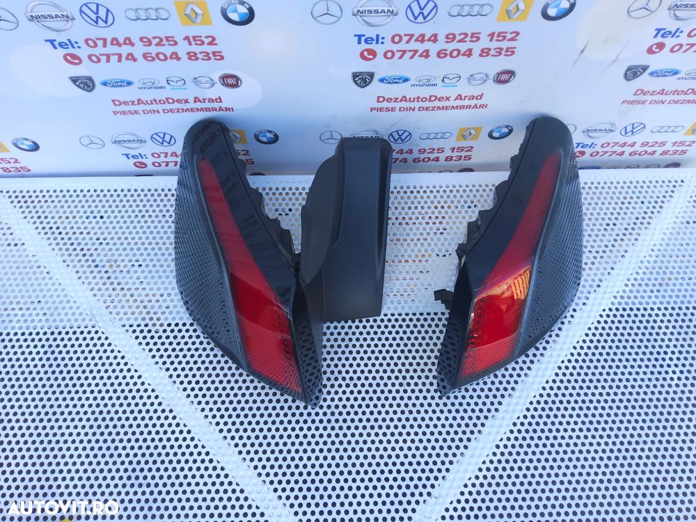 Stop Peugeot 3008 an 2016-2024 stopuri stânga dreapta exterior aripa cod 9810477080 9810477180 - 3