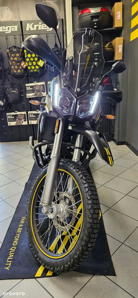 VOGE 300GY RALLY - 7