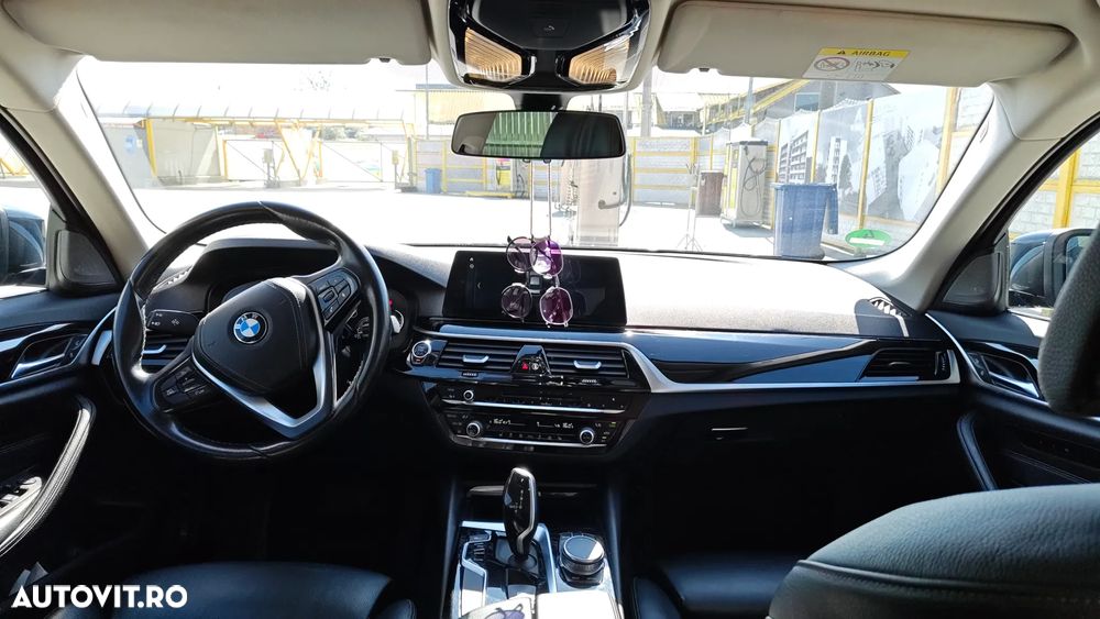 BMW Seria 5 520d AT - 16