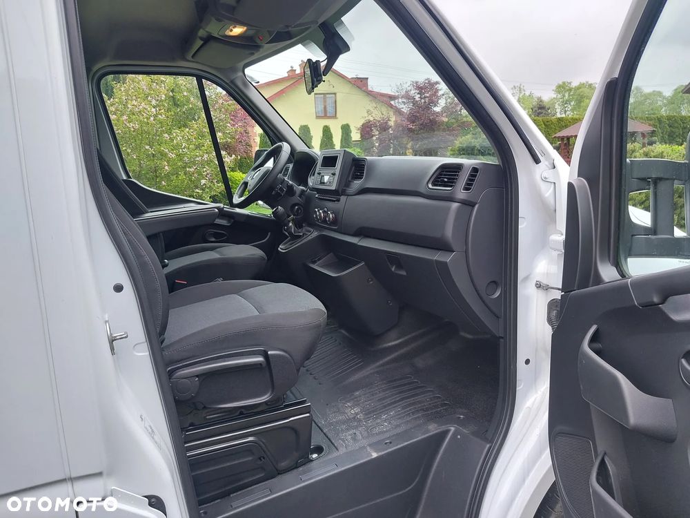 Renault Master - 19