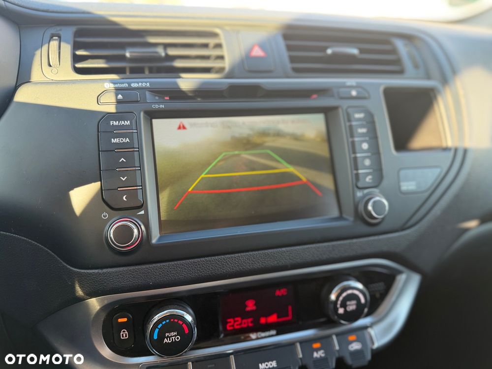Kia Rio - 14