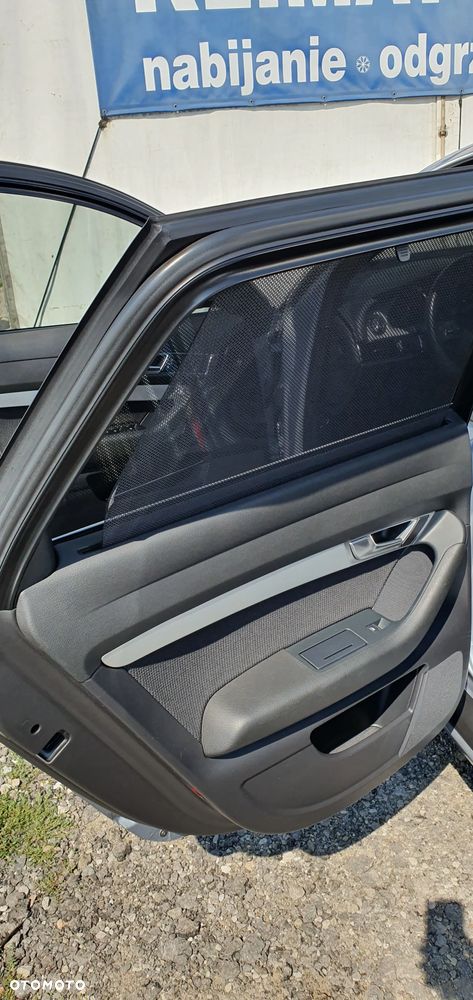 Audi A6 Avant 3.0 TDI quattro S tronic - 13