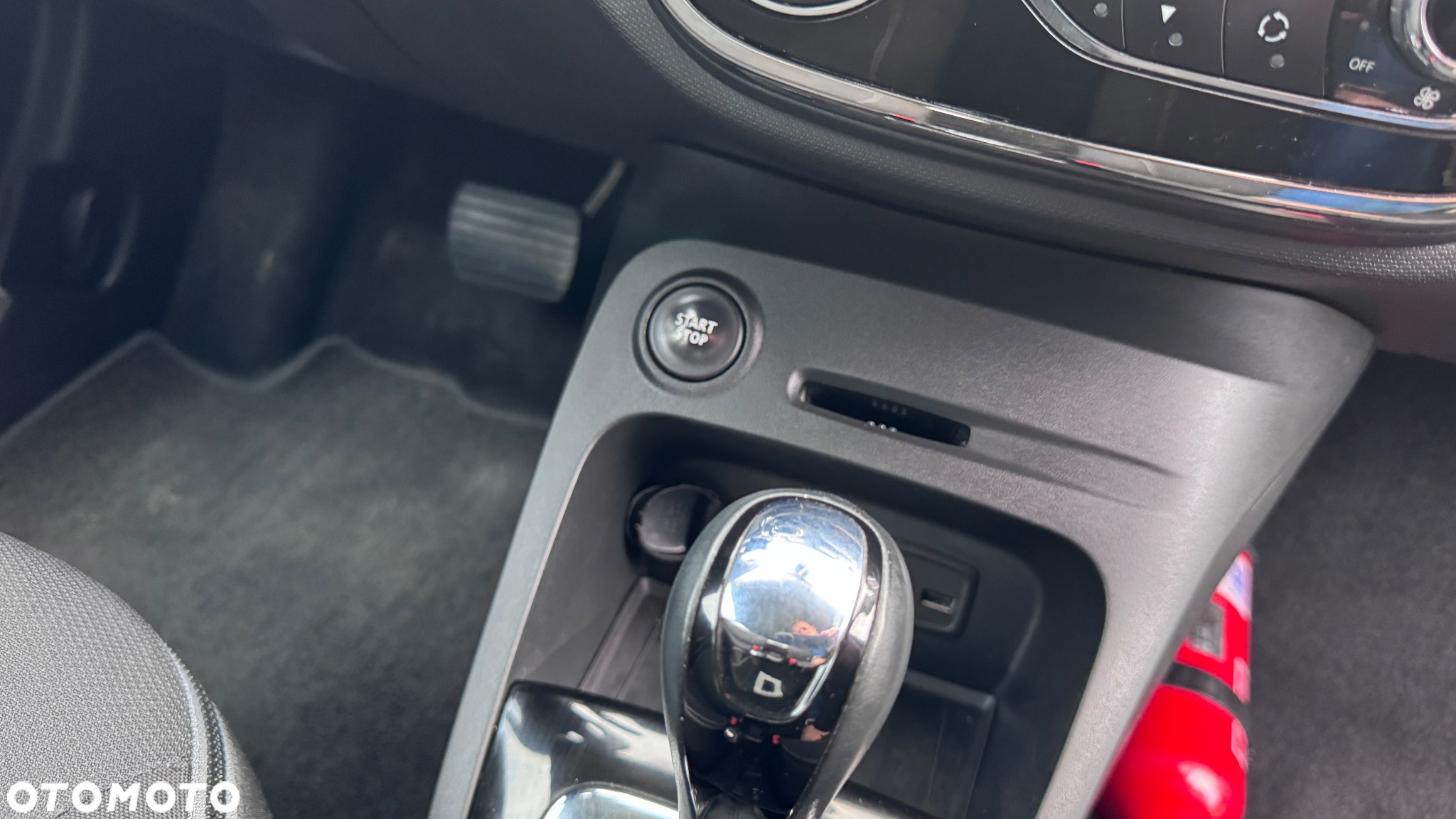Renault Captur 1.5 dCi Energy Limited EDC - 19