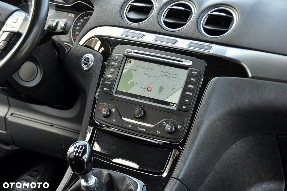 Ford S-Max - 26