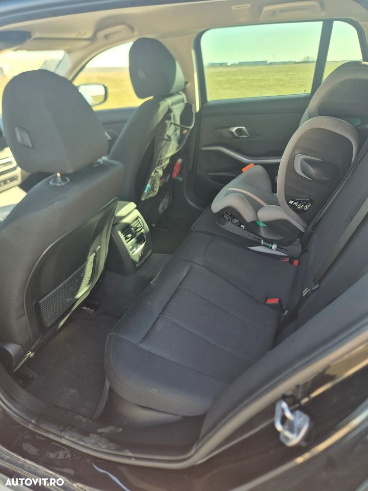 BMW 3 Series 2022 — imagine 15