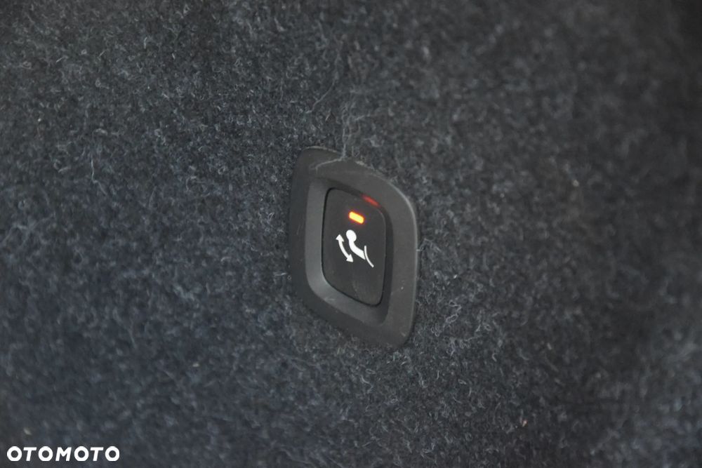 Volvo XC 40 T4 Geartronic Momentum - 18