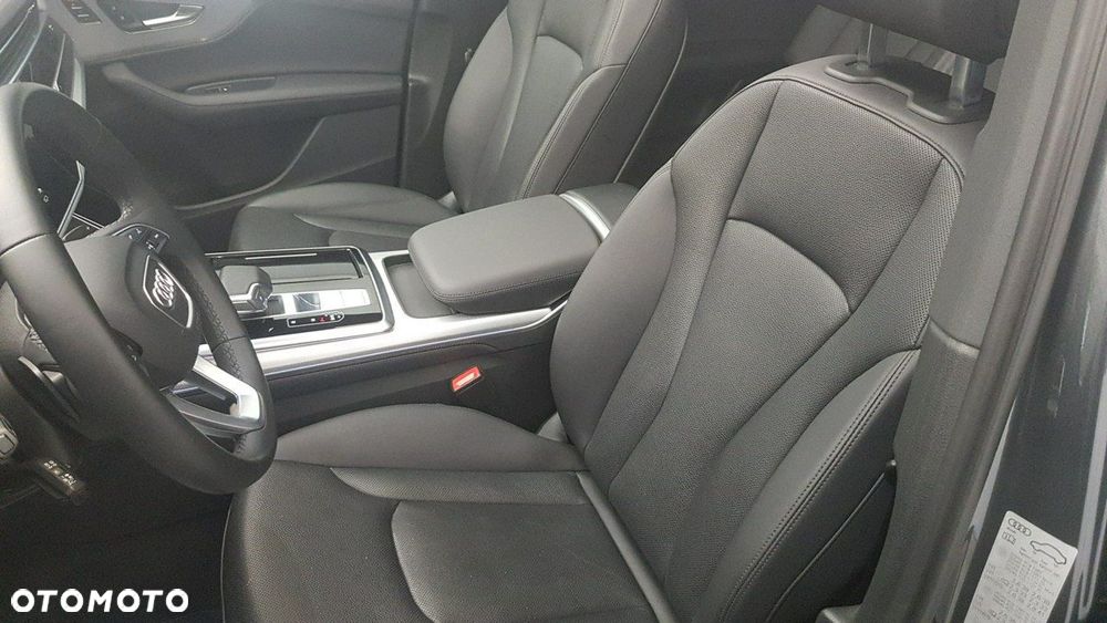 Audi Q7 - 15