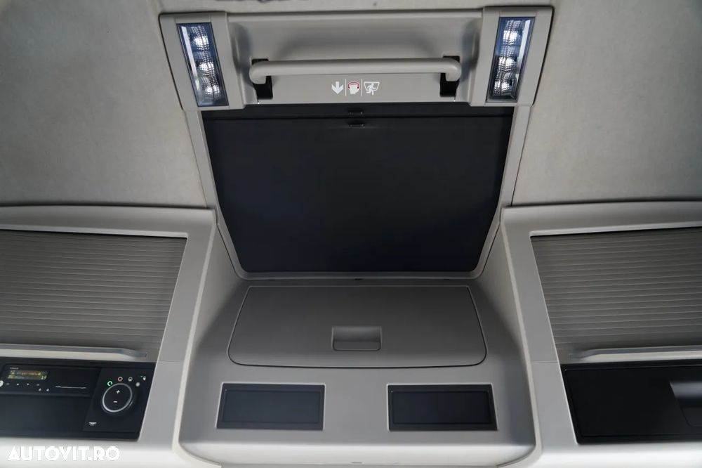 Volvo FH 460 / SOLÓWKA / 6X2 / I-SAVE / I-PARK COOL / DIRECȚIE CU AXĂ RIDICATĂ / WIELTON - 32