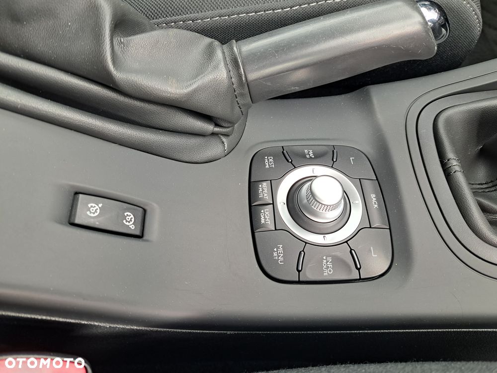 Renault Megane 1.6 16V 100 TomTom Edition - 10
