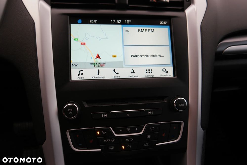 Ford Mondeo - 29