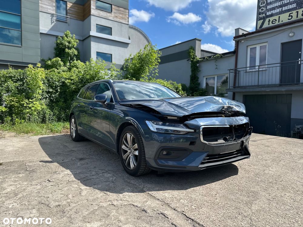 Volvo V60 D3 Geartronic Momentum Pro - 1