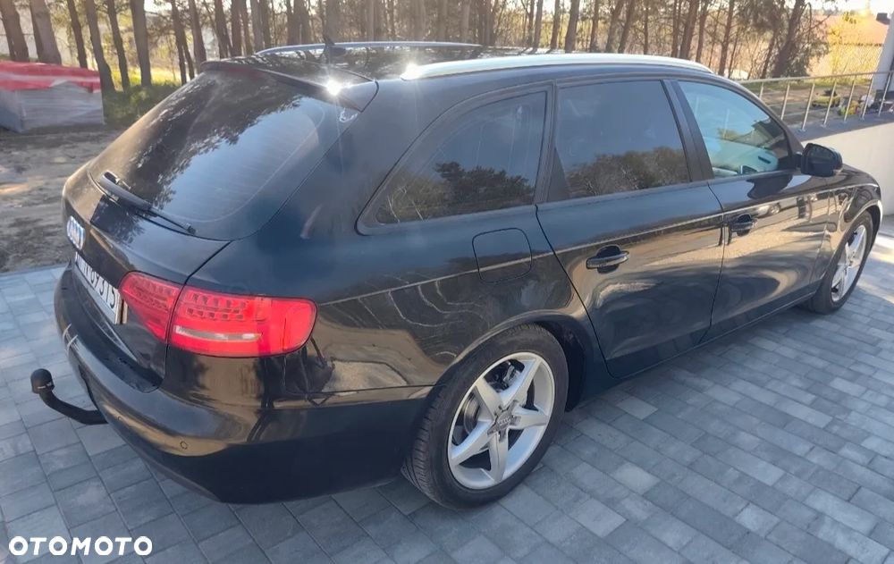 Audi A4 Avant 2.0 TDI - 4