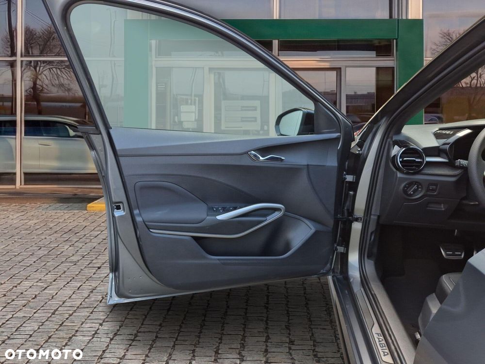 Skoda Fabia 1.5 TSI Monte Carlo DSG - 18
