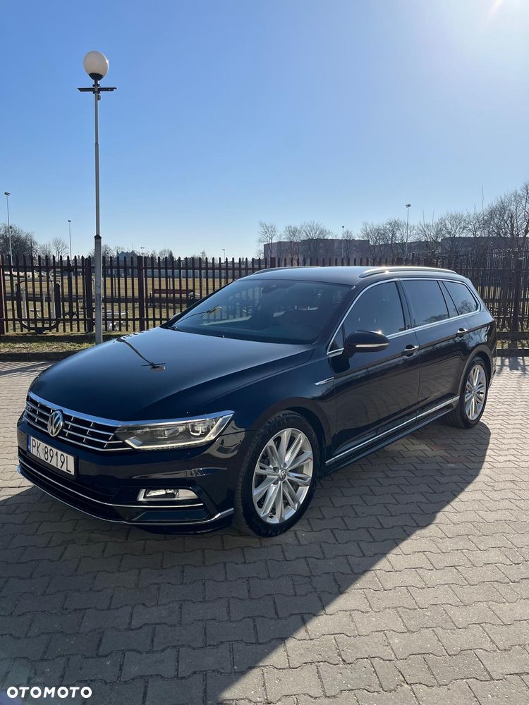 Volkswagen Passat - 2