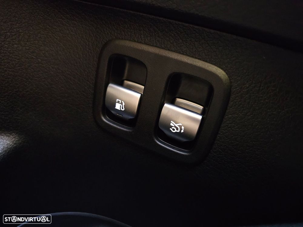 Mercedes-Benz C 63 AMG S E Performance T Speedshift MCT9G - 30