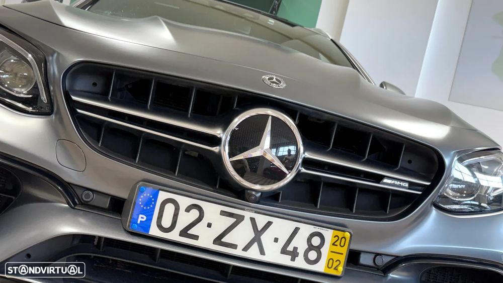 Mercedes-Benz E 63 AMG S 4Matic+ - 9