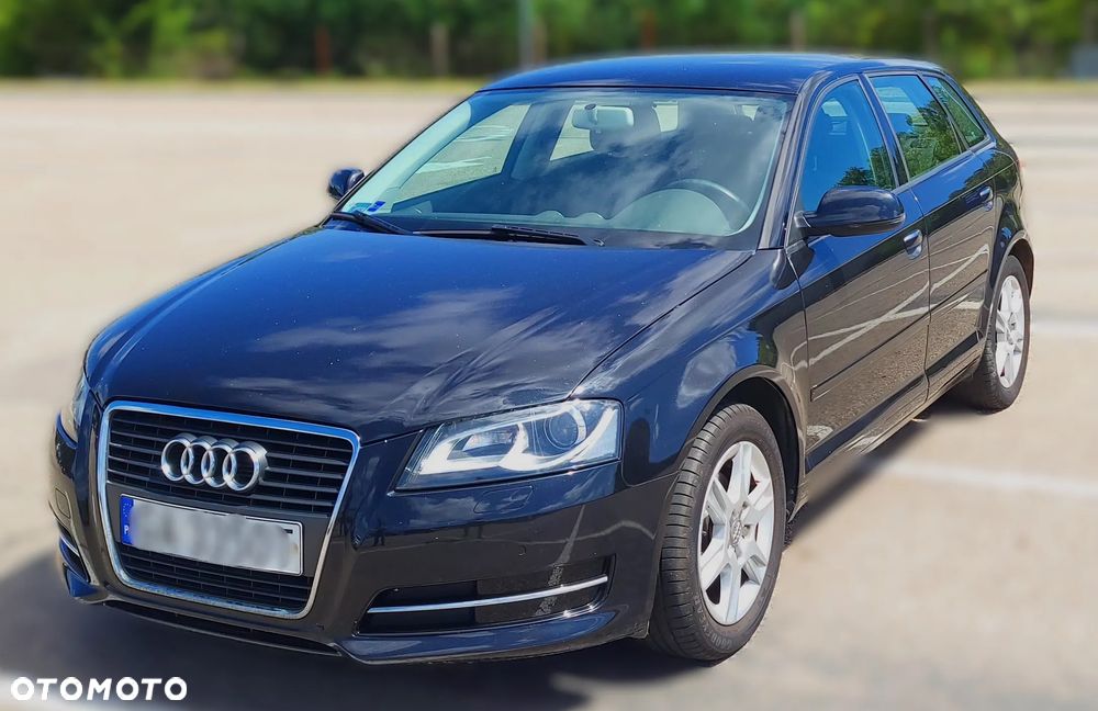 Audi A3 Sportback - 1