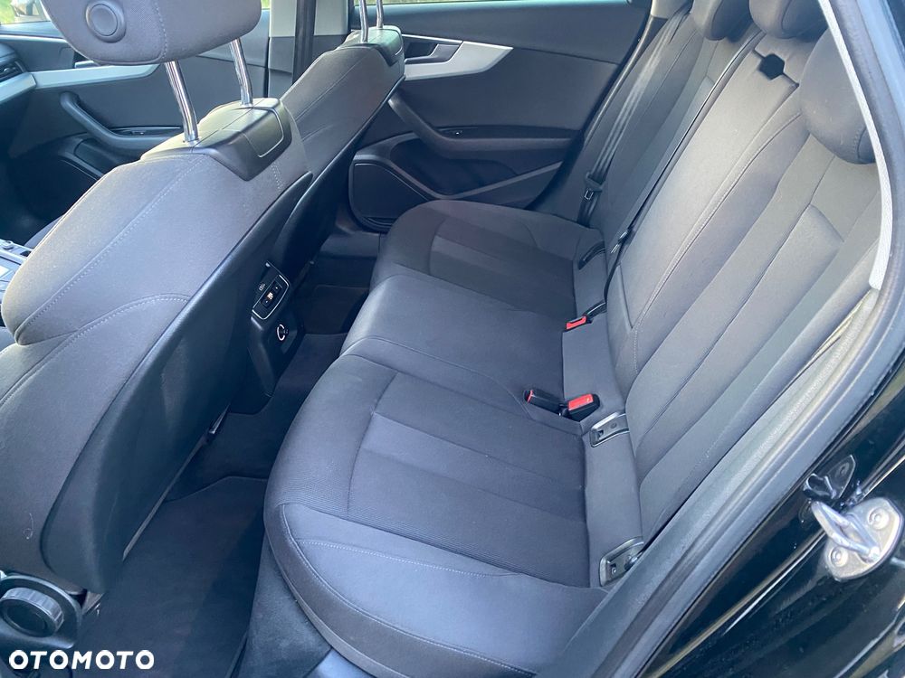 Audi A4 Avant 40 TDI quattro S tronic S line - 14