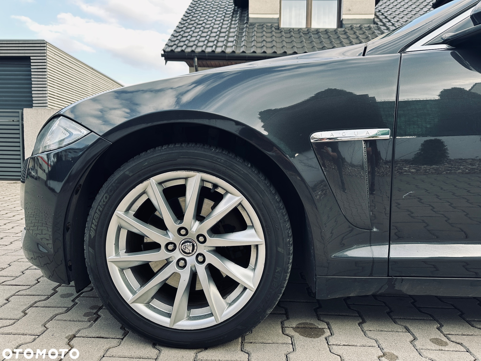 Jaguar XF 2.2 D Premium Luxury - 3